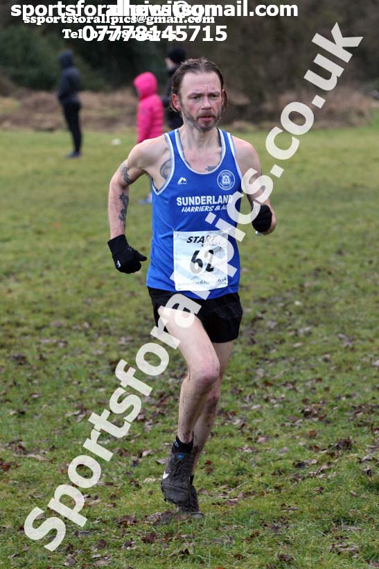 Mens 35 to 64s, 2018 North Eastern Masters, Darlington. Photo: David T. Hewitson/Sports for All Pics